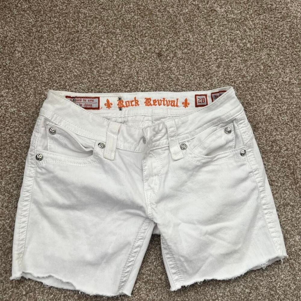 Rock revival white denim shorts size 28